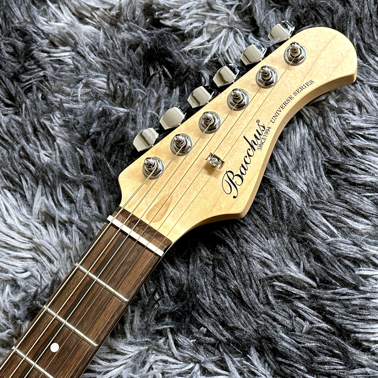 Bacchus GS-Mini 3TS (3-Tone Sunburst) -Univers Series-【ミニエレキ