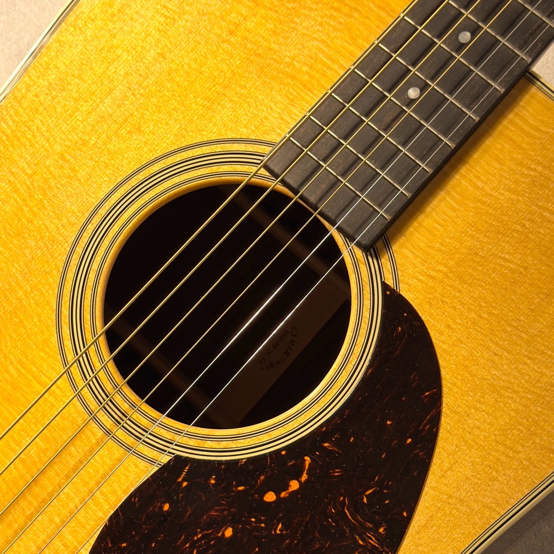 専用 Martin D-28 シリアルナンバー入り 木製プレート 専用 Martin D-28 シリアルナンバー入り 木製プレート - メルカリ