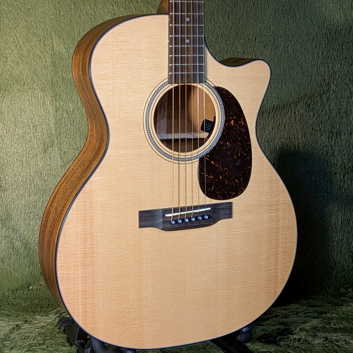 Martin 【実機動画あり】GPC-16E-02 Mahogany w/Fishman Matrix VT