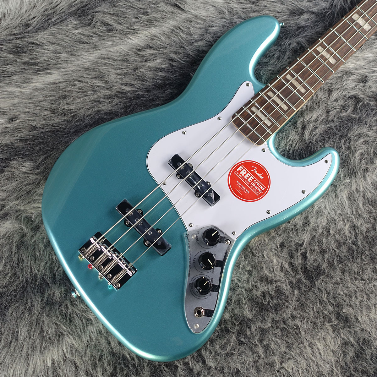 Squier by Fender Affinity Series Active Jazz Bass Mystic Sea Foam