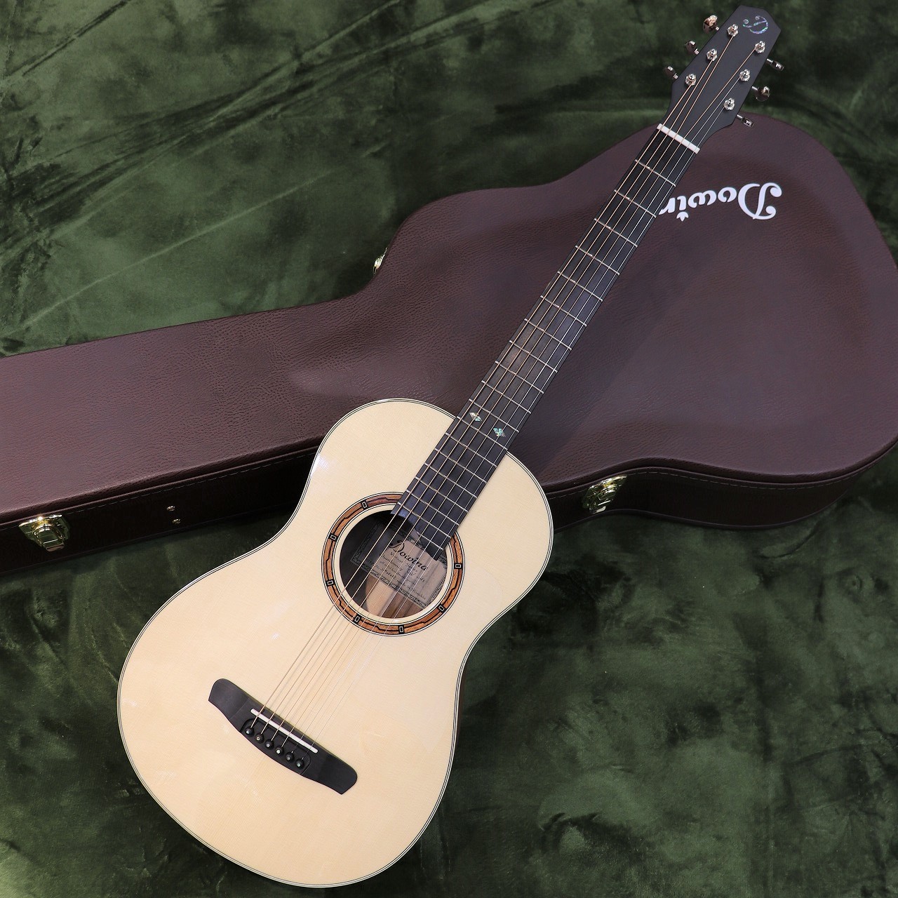 新作超歓迎 DOWINA アコースティックギター パーラーサイズ 国産在庫