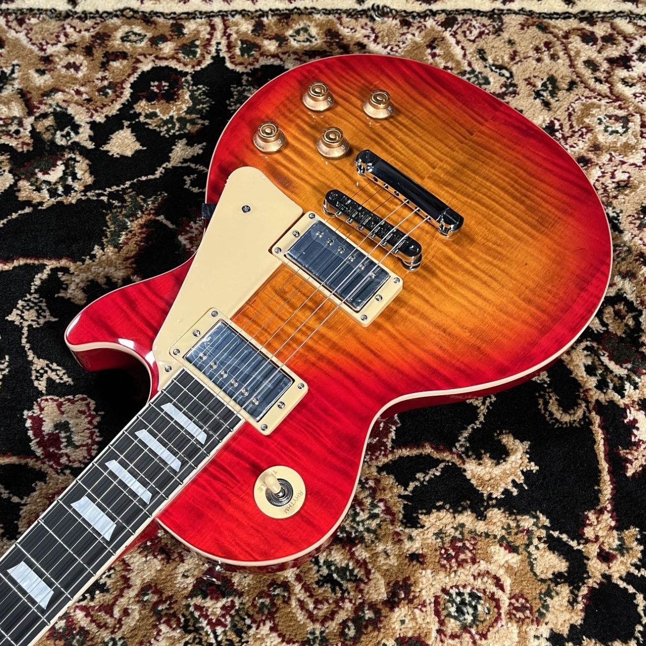 BUSKER'S 【現物画像】BLS-500 HCS ヘリテイジチェリーサンバースト
