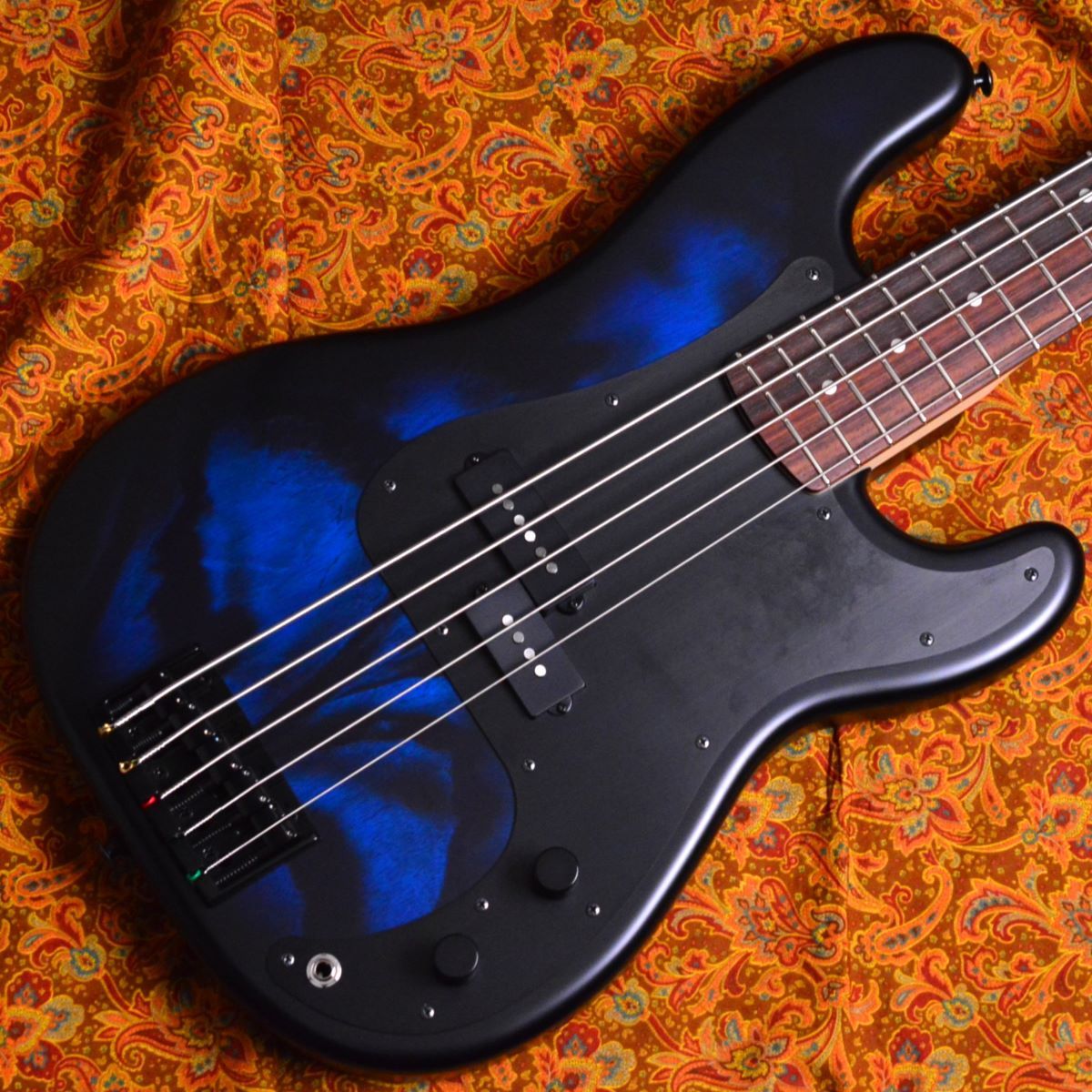 Black Smoker BETA-P5SM / Experimental Blue Black Burst（新品/送料無料）【楽器検索デジマート】