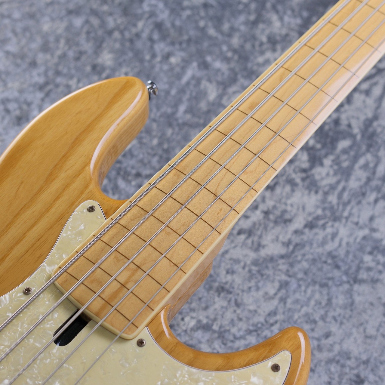 Sire V7 Vintage Ash 5st 2nd Generation NT 5弦ベース エレキ