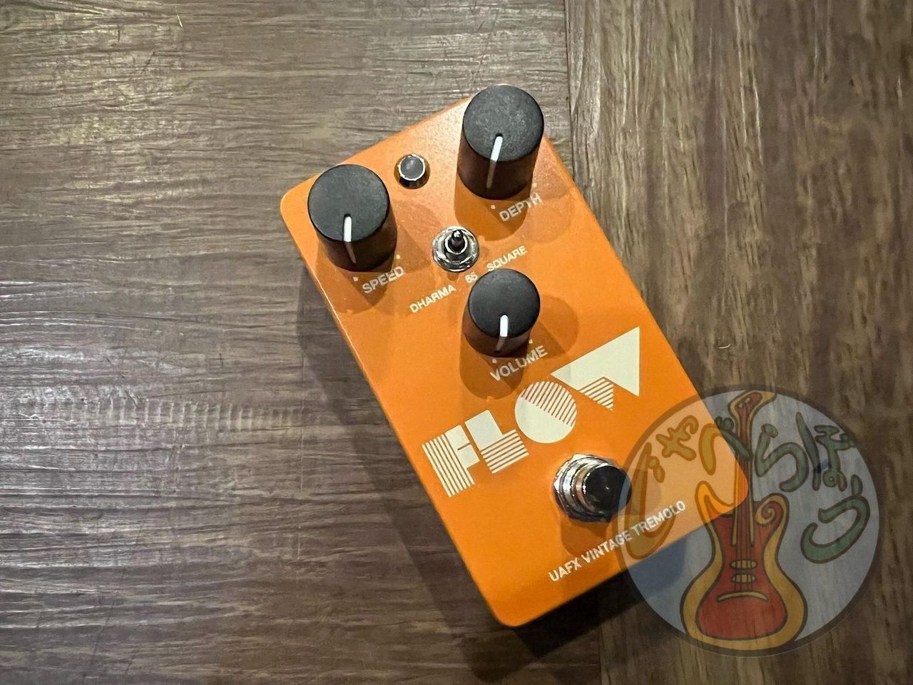 UAFX FLOW VINTAGE TREMOLO（中古）【楽器検索デジマート】
