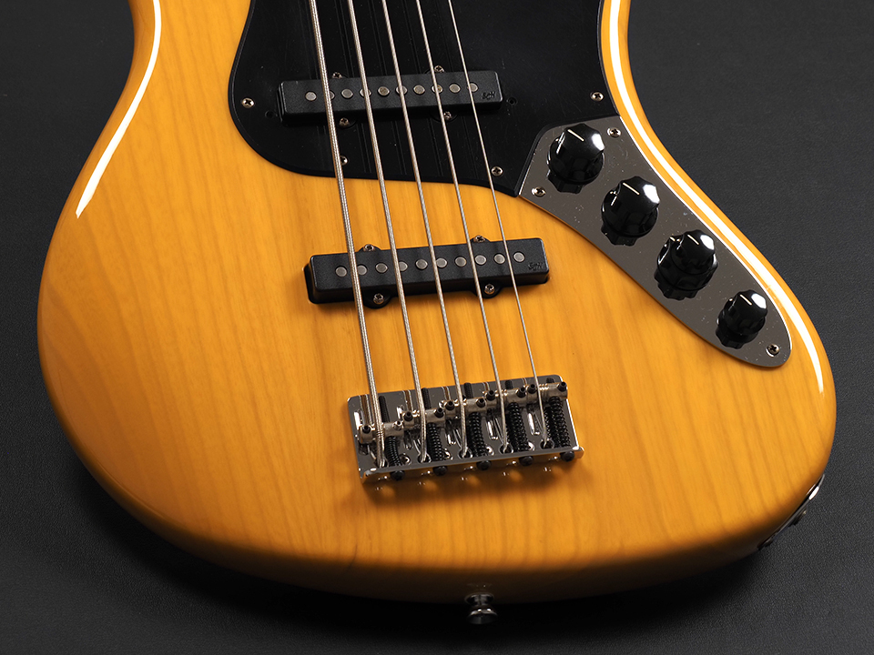 Fender American Deluxe Jazz Bass V 2008年製 ~Butterscotch Blonde