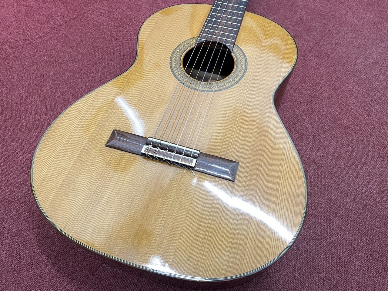 松岡良治 M40（中古/送料無料）【楽器検索デジマート】