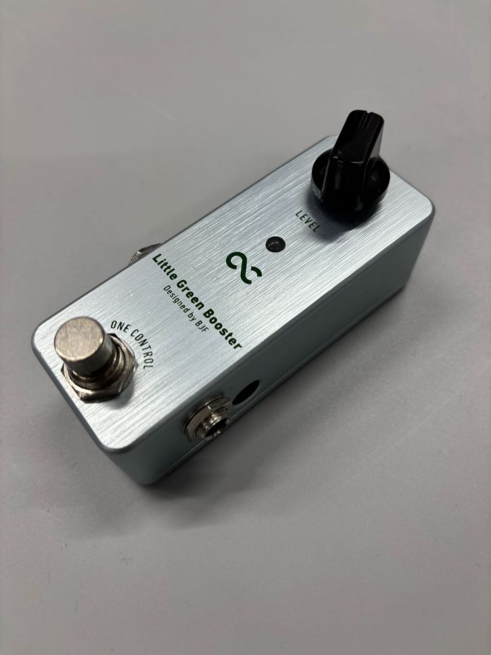 ギター One Control Little Green Booster LITTLE GREEN EMPHASER (OC-LGEn) – One Control USA