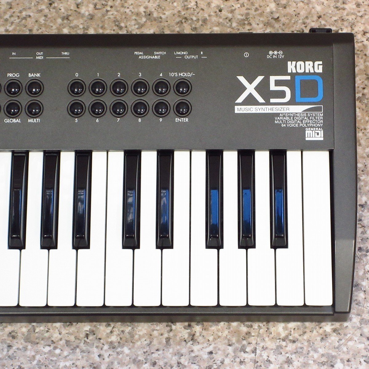 KORG X5D 