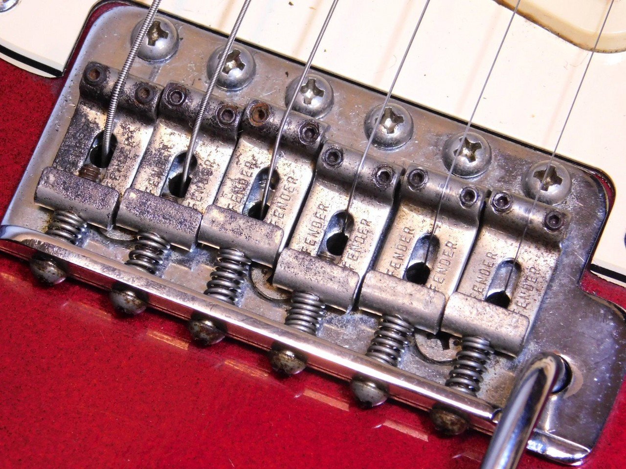 Fender Japan ST62-115 CAR '82 