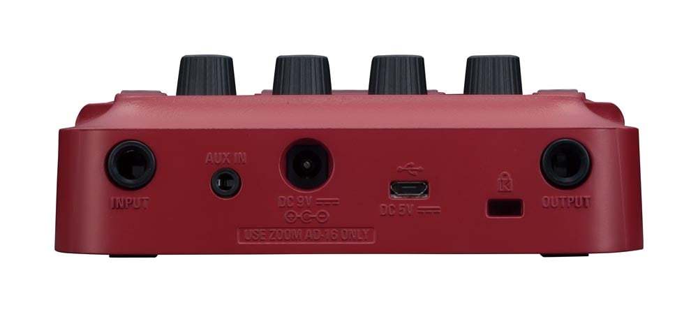 ZOOM B1 FOUR Bass Multi-Effects Processor ベース用 電池駆動可能