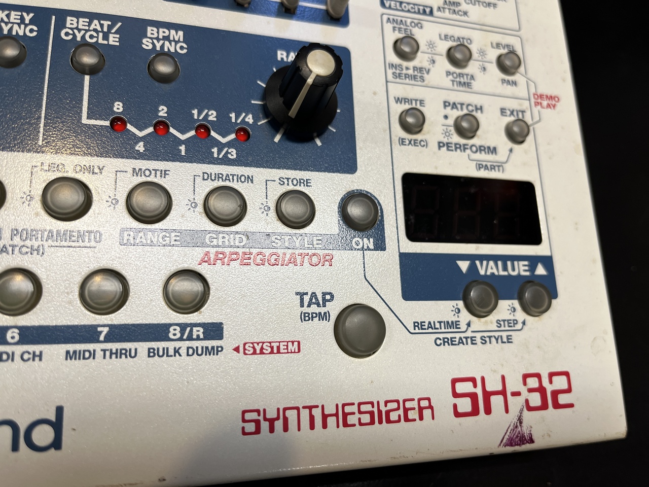 Roland SH-32【中古】（中古）【楽器検索デジマート】