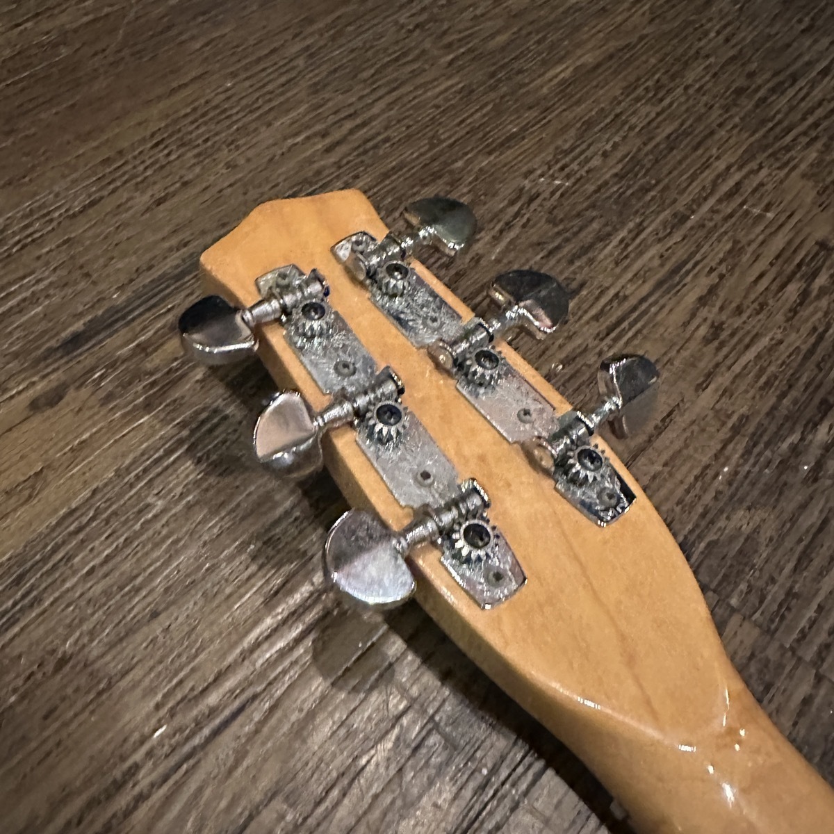 Conrad？　ビンテージ　エレキベース　日本製　音出しOK　そこそこ美中古品 Conrad？ ビンテージ エレキベース 日本製 音出しOK そこそこ美