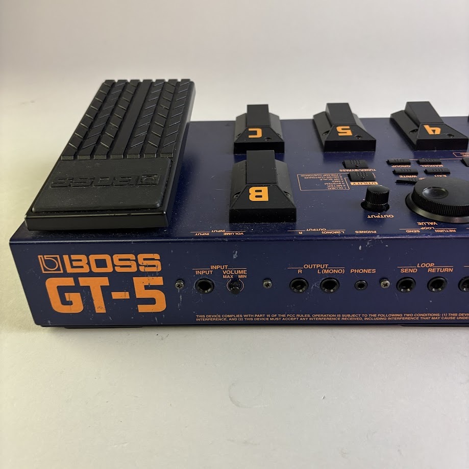 BOSS GT-5 ギターエフェクター ハードケース付 BOSS GT-5（中古/送料無料）【楽器検索デジマート】