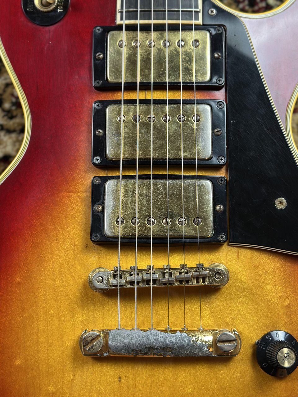Gibson 【現物画像】Les Paul Custom 3PU Cherry Sunburst SN:633935