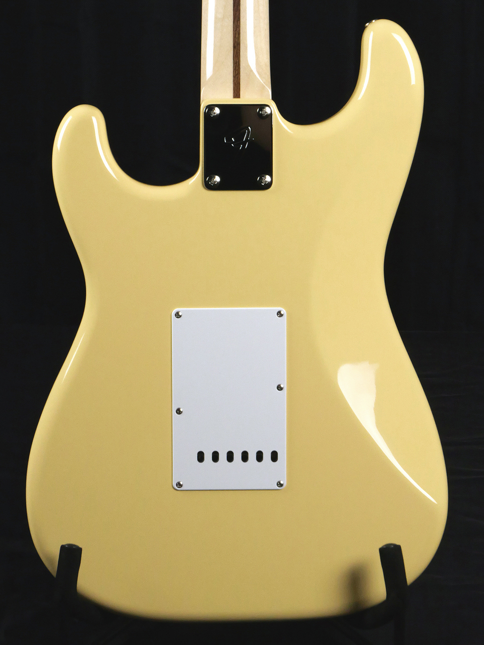 アニ　Fender japan イングヴェイ シグネチャーモデル ストラト アニ Fender japan イングヴェイ シグネチャーモデル ストラト