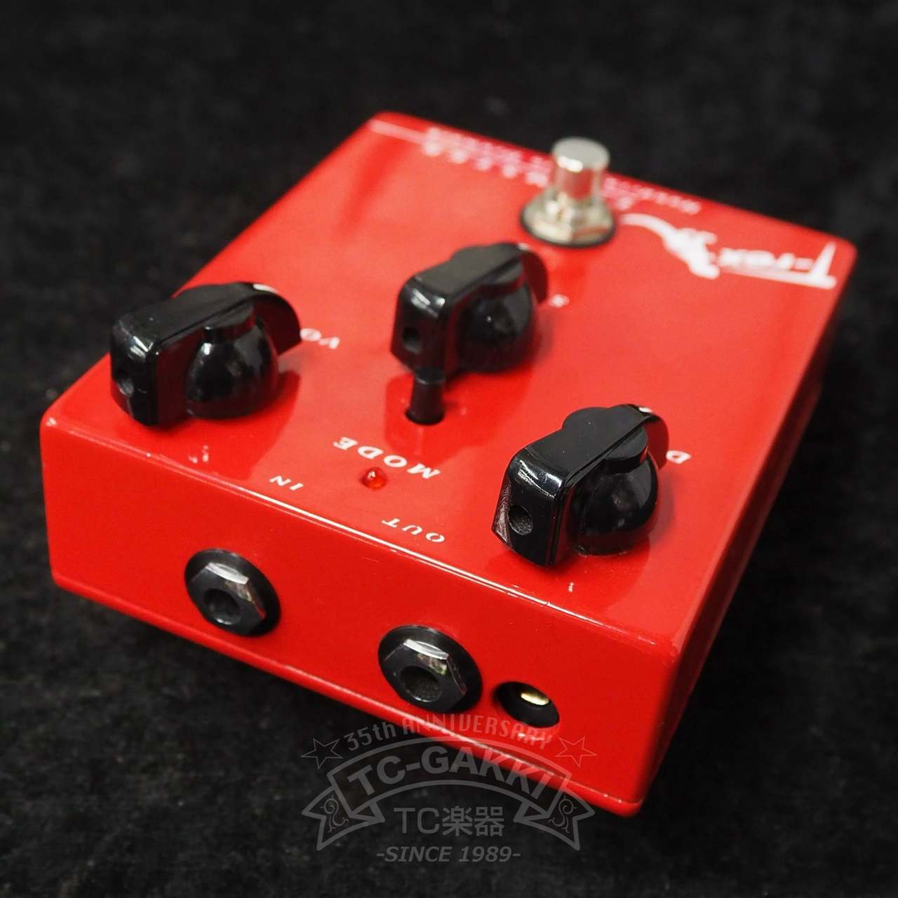 T-REX TREMSTER(トレモロ) → T-REX EFFECTS ← Pedals for guitar and bass players!