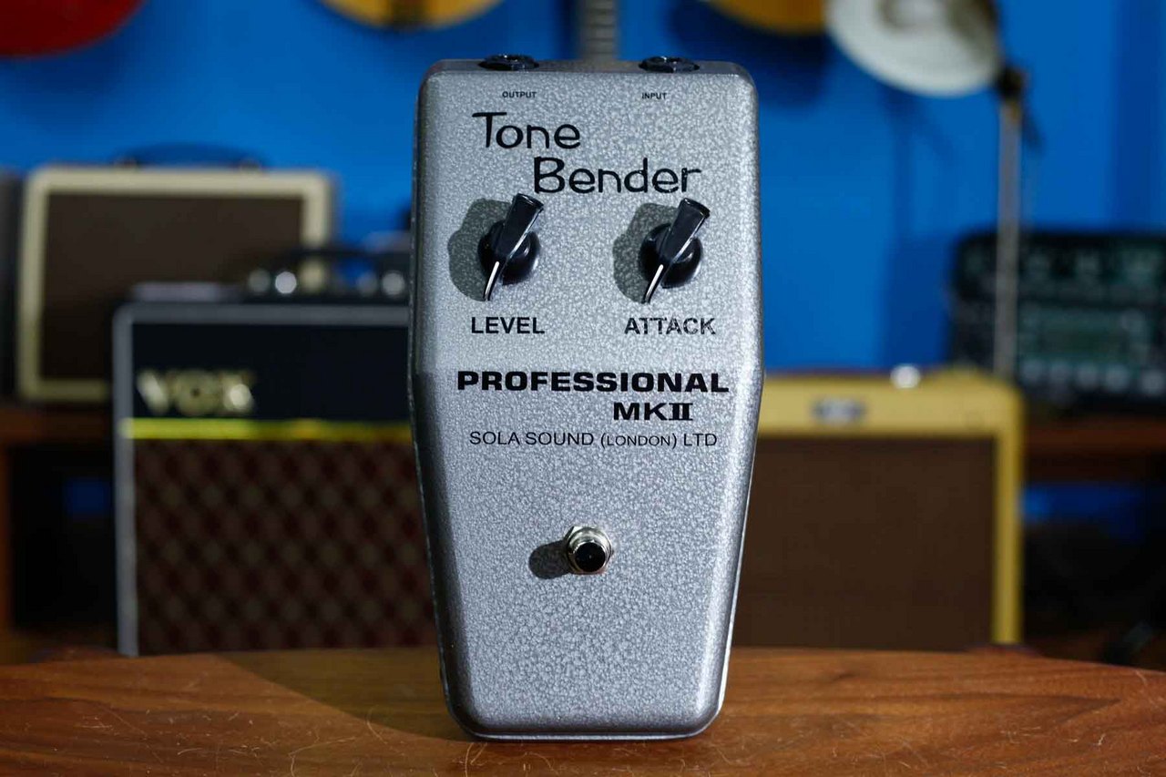 上等な Macaris/D*A*M Sola Sound Tone Bender MKII OC84 【USED ギター