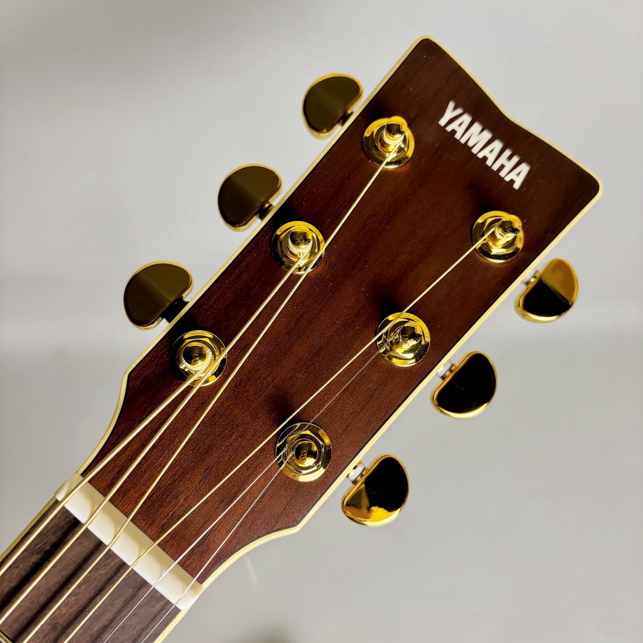 LJ6 ARE YAMAHA エレアコ ギター　ヤマハ mt0025944_m.jpg