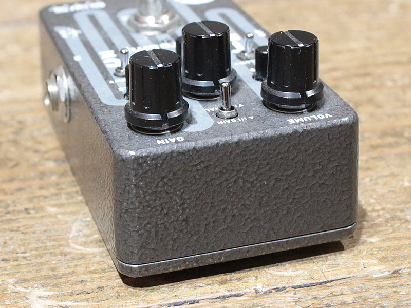 ベース EWS Tri-logic Bass Preamp 3 III E.W.S – Tri-Logic Bass Preamp III – IsMusic