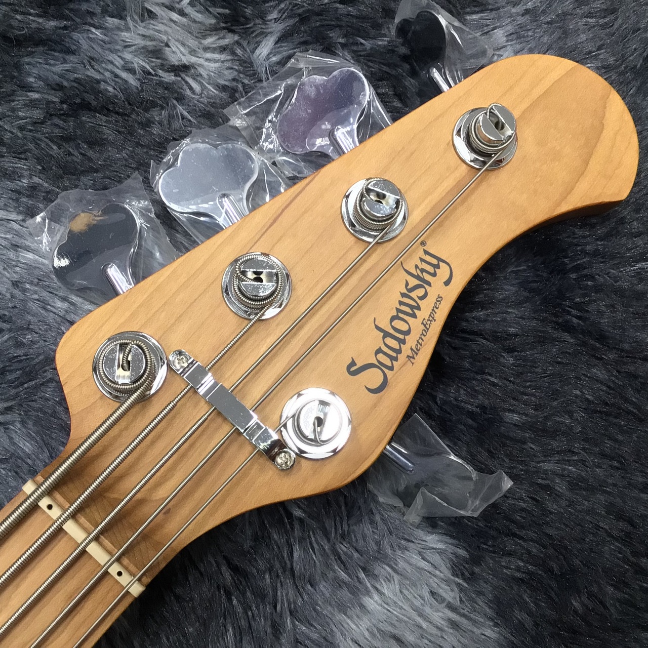 Sadowsky MetroExpress MX21 VJ5 Maple Fingerboard / Ocean Blue