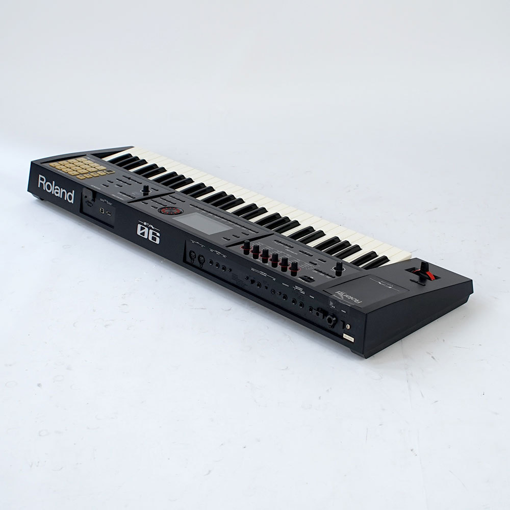 【値下げ応相談】Roland FA-06 Ver.2.0　シンセサイザー 即購入可】Roland FA-06 Ver.2.0 シンセサイザー