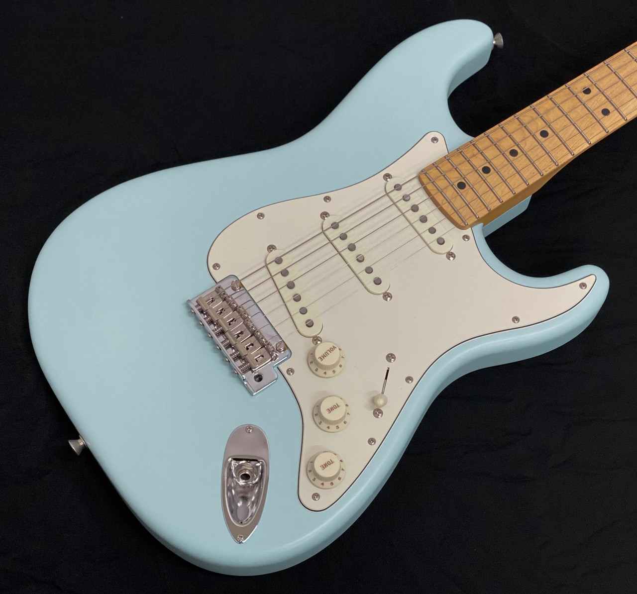 数量限定，低価】 美品 送料込 Fender Japan Stratocaster「MADE IN