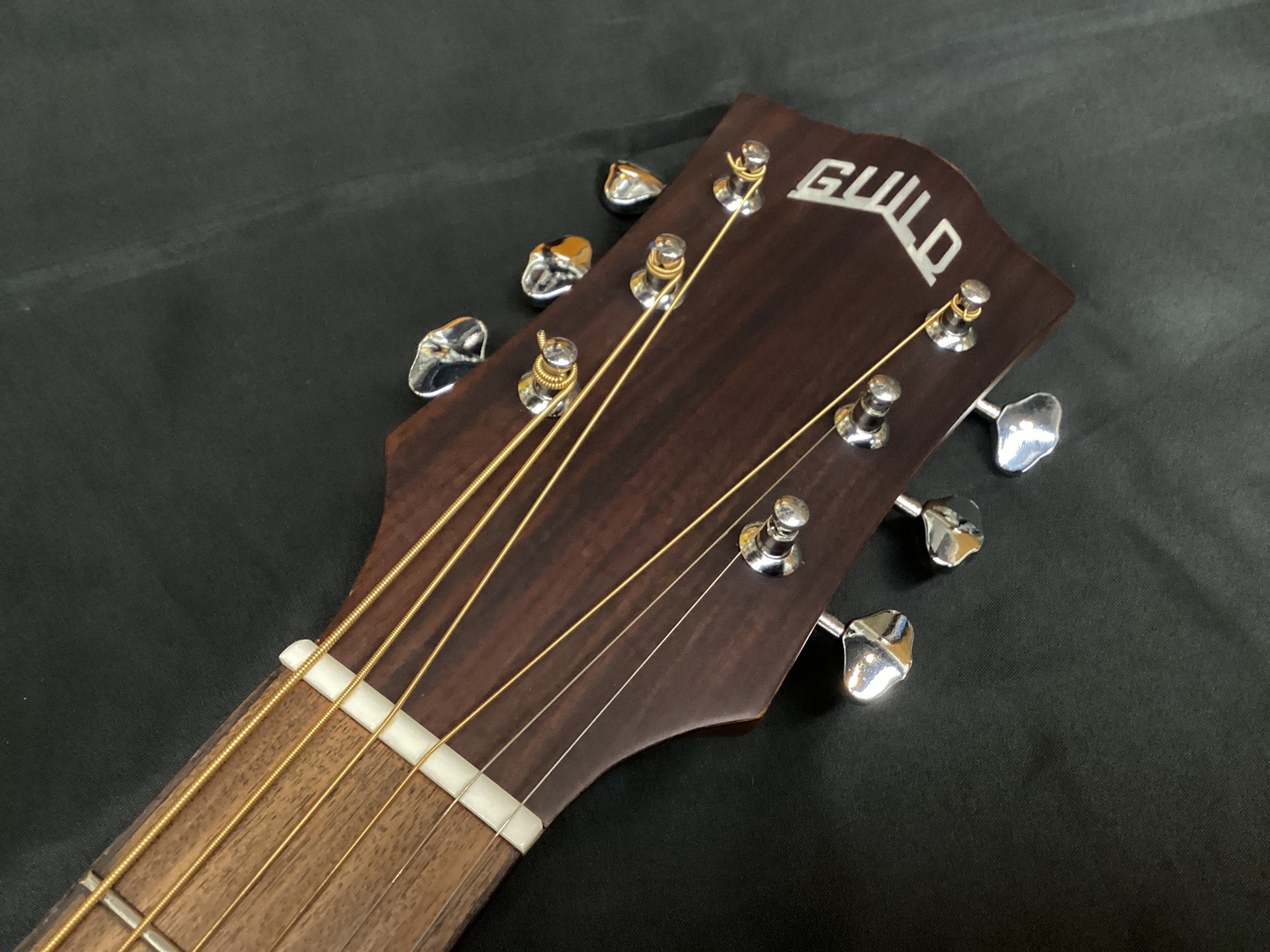 GUILD M-240E Troubadour (ギルド アコースティックギター GUILD M-240E Troubadour (ギルド アコースティックギター