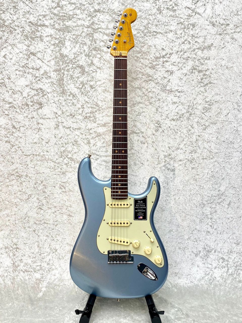 Fender American Ultra Luxe Vintage 60s Stratocaster -Ice