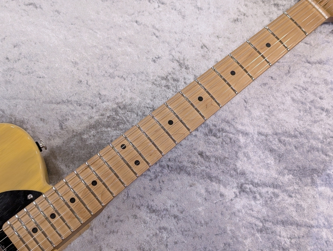 G&L Limited Edition ASAT Classic Bluesboy Thinline / Butterscotch