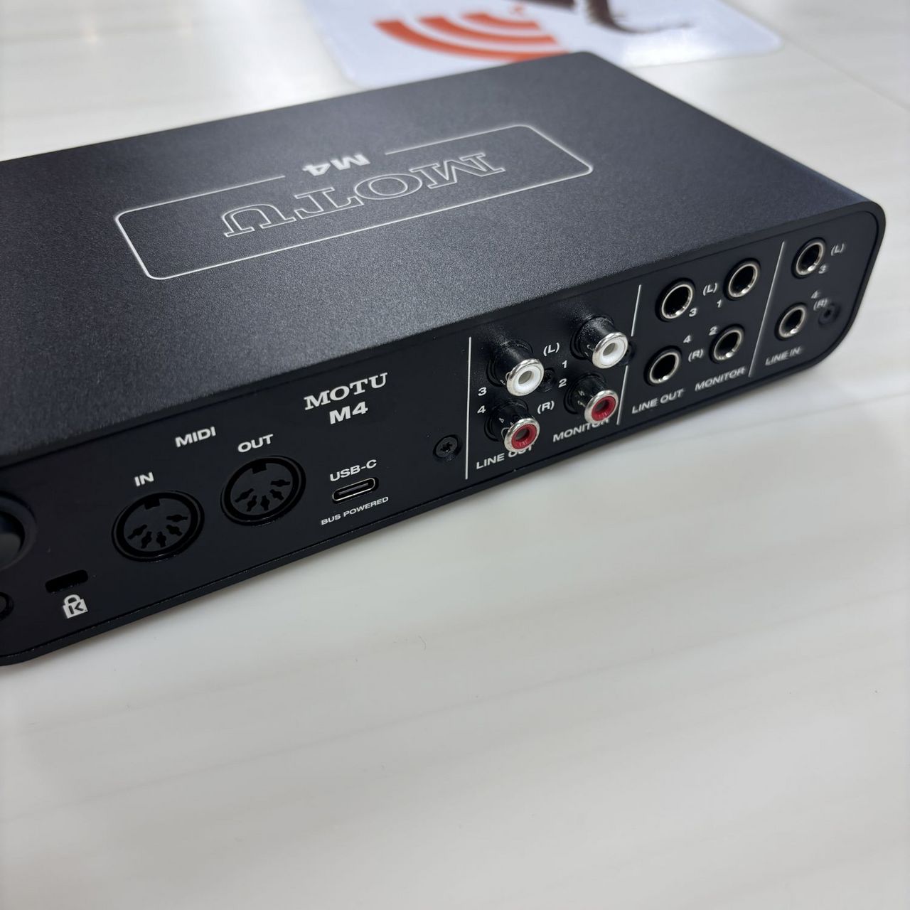 MOTU M4【現物写真】（中古/送料無料）【楽器検索デジマート】