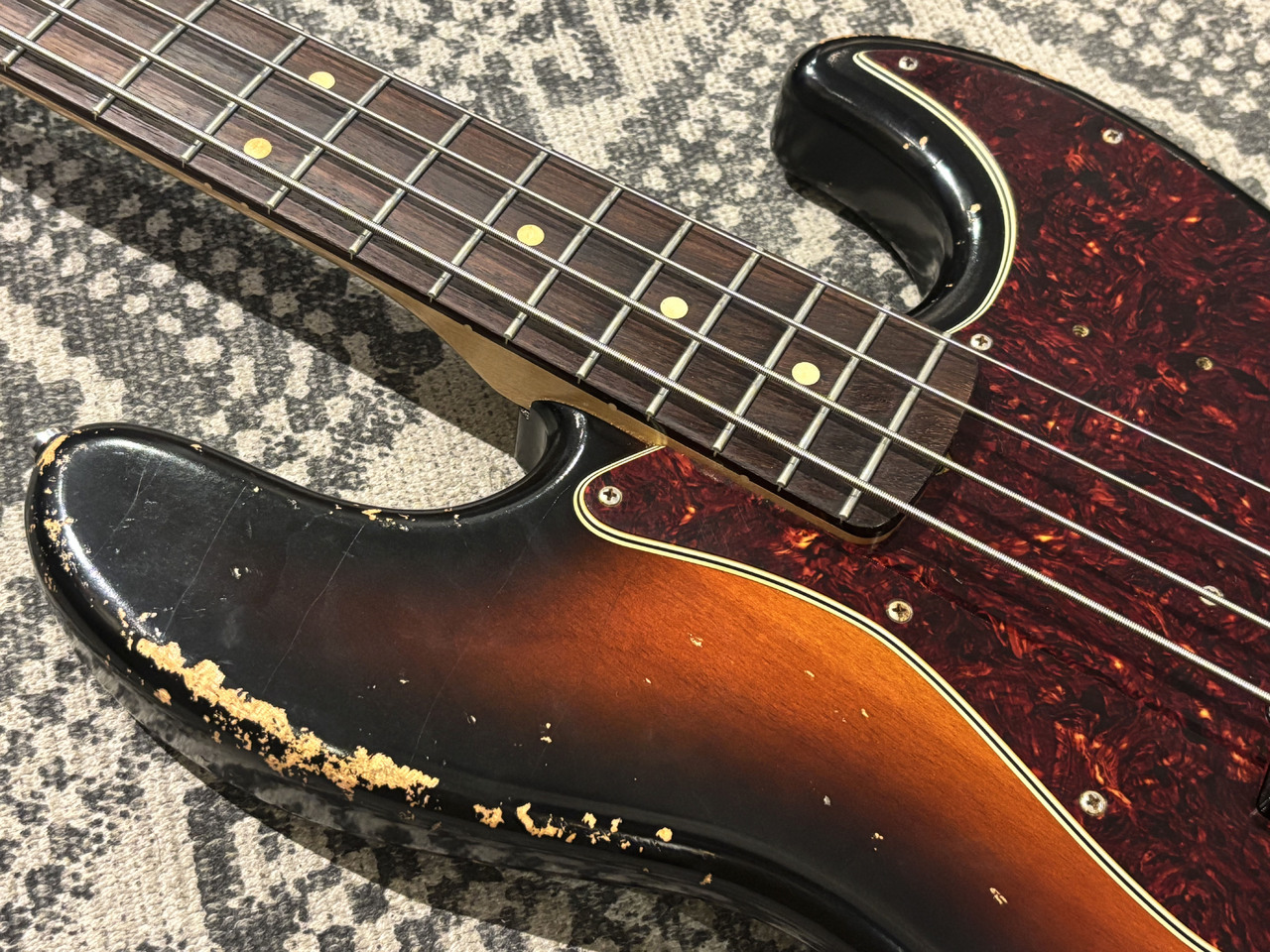 Fullertone Guitars JAY-BEE 60 3.9キロ Fullertone Guitars JAY-BEE 60 3.9キロ Fullertone Guitars Jay