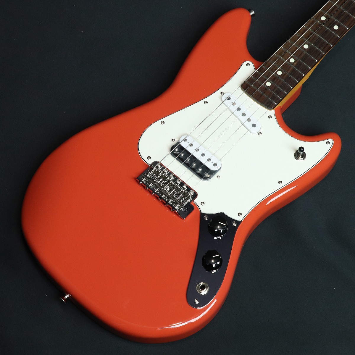 FENDER Fender Made in Japan Limited Cyclone, Rosewood Fingerboard, Fiesta Red〈フェンダー〉