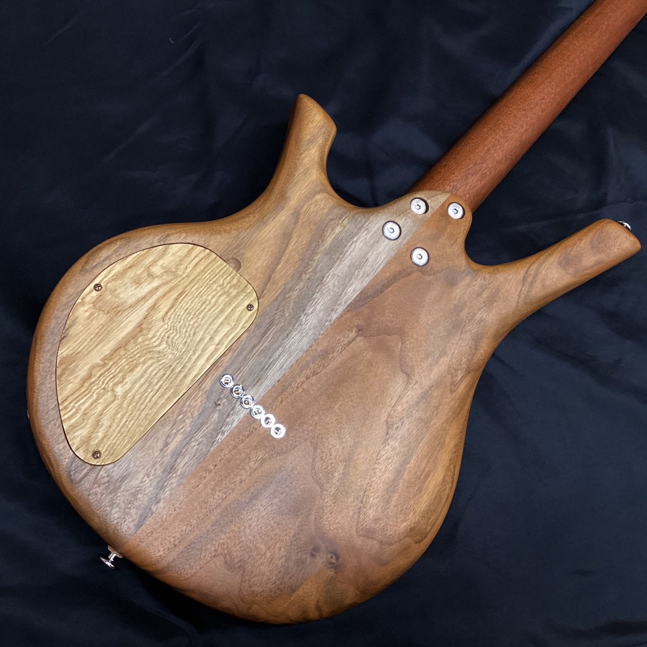 Maru Bass Kozue -梢- 6Strings Guitar (国産 エレキギター)【PLEK調整