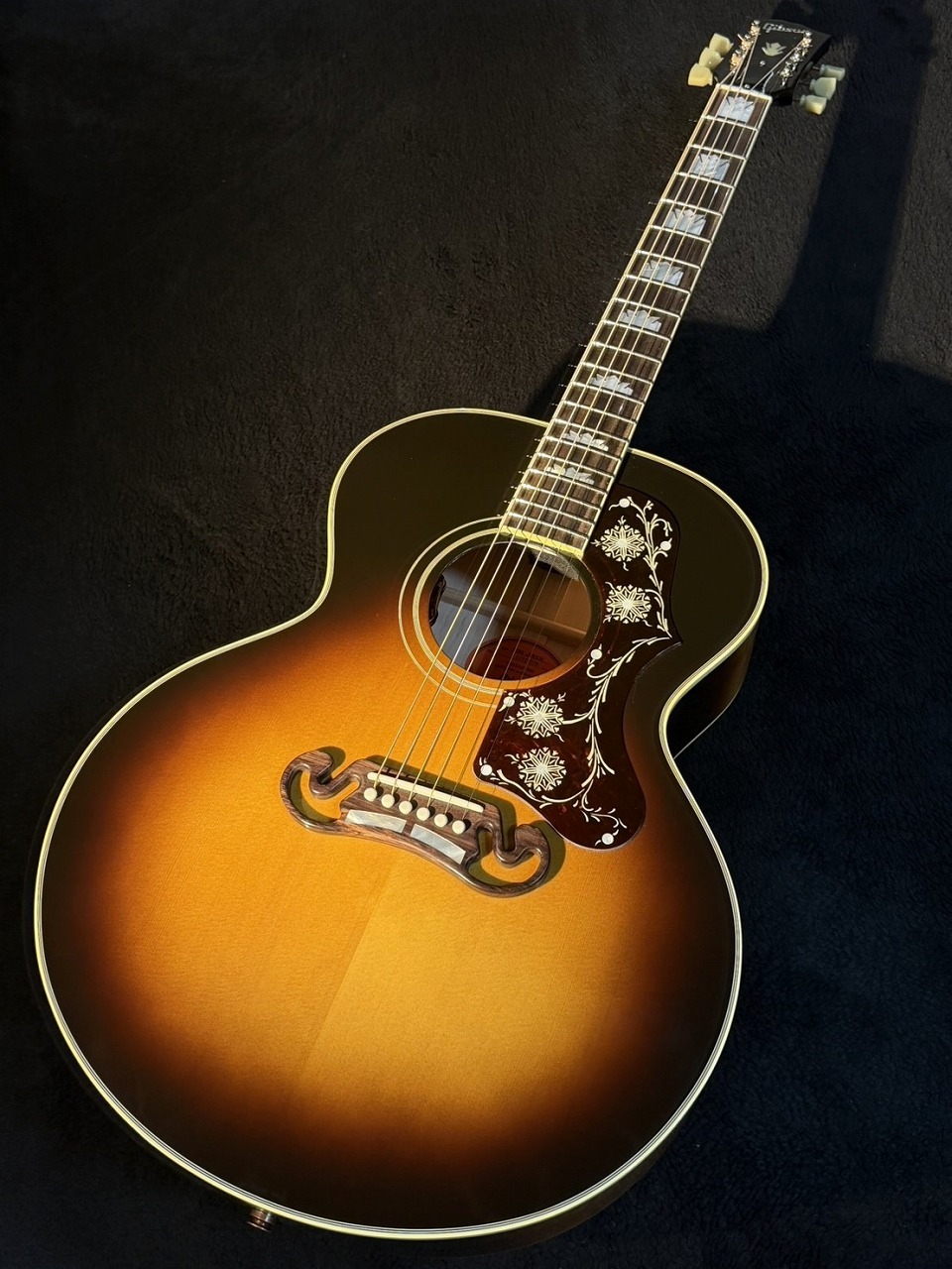 Gibson 【NEW】 Greatest Hits Vol.ⅡCustom Shop J-200 Jr.VS