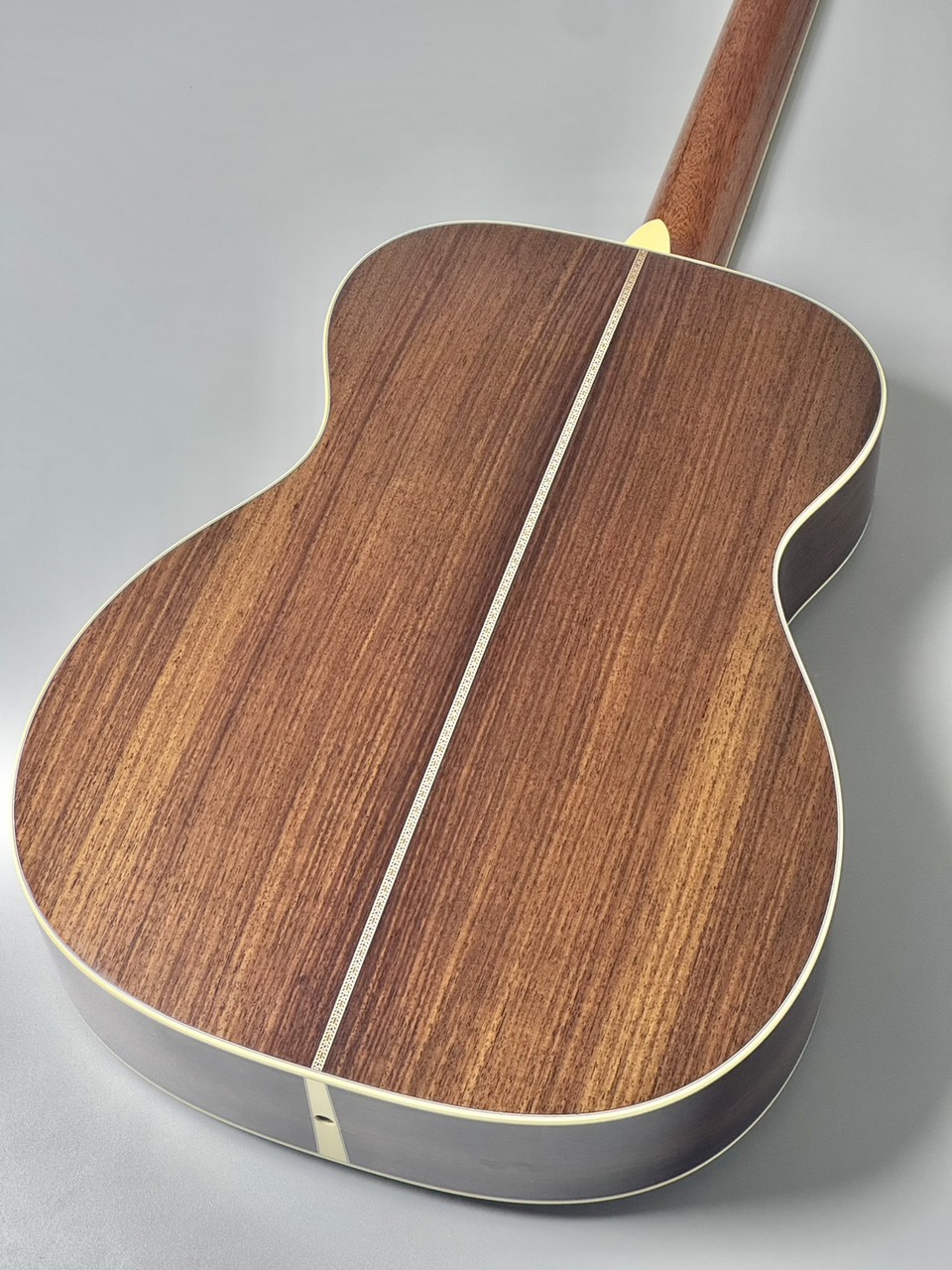 Martin 【美品中古品】000-42 Standard 2024年製【無金利キャンペーン