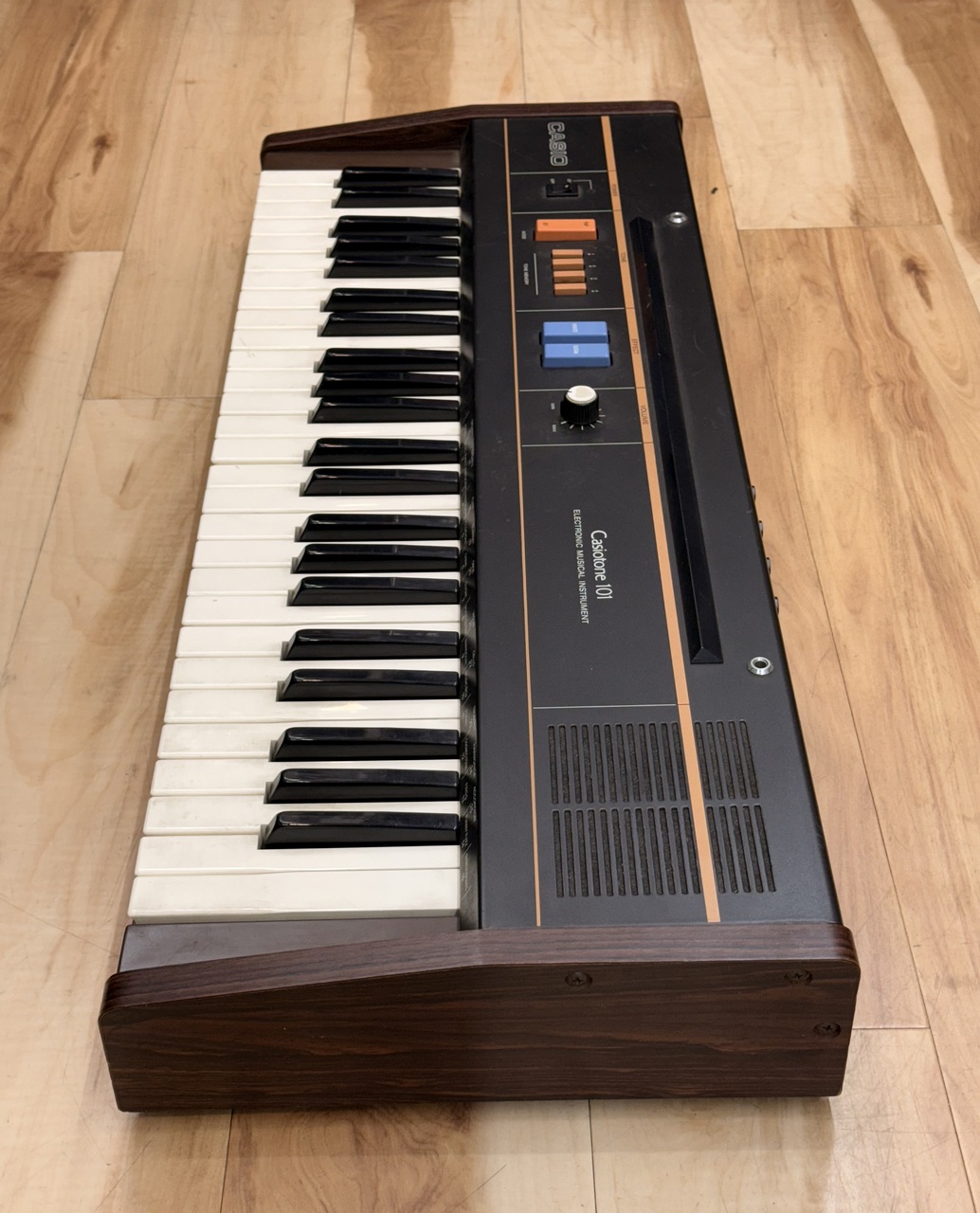 Casio Casiotone CT-101（中古）【楽器検索デジマート】