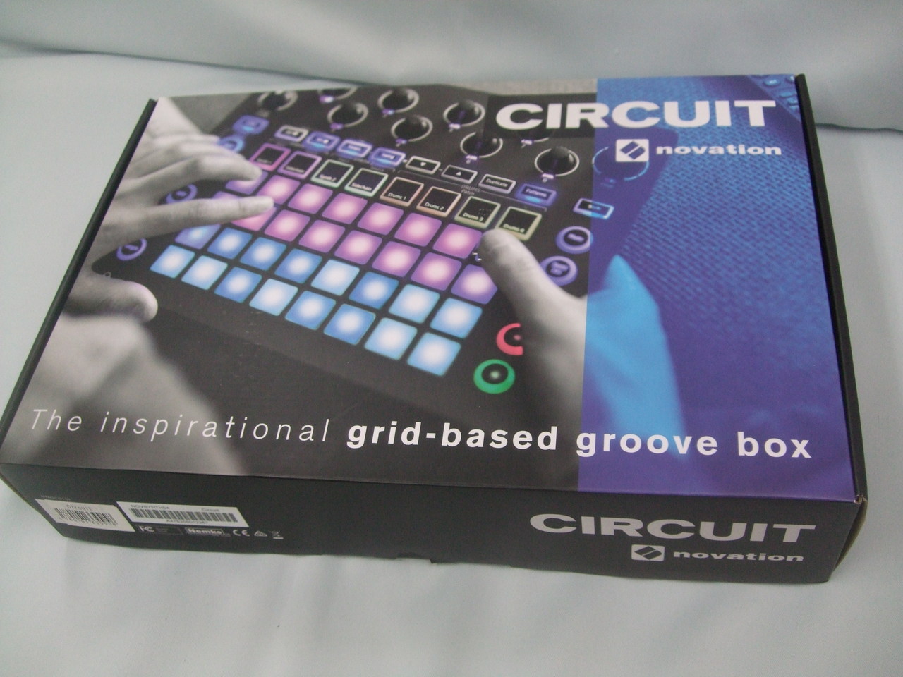 Novation CIRCUIT（中古）【楽器検索デジマート】
