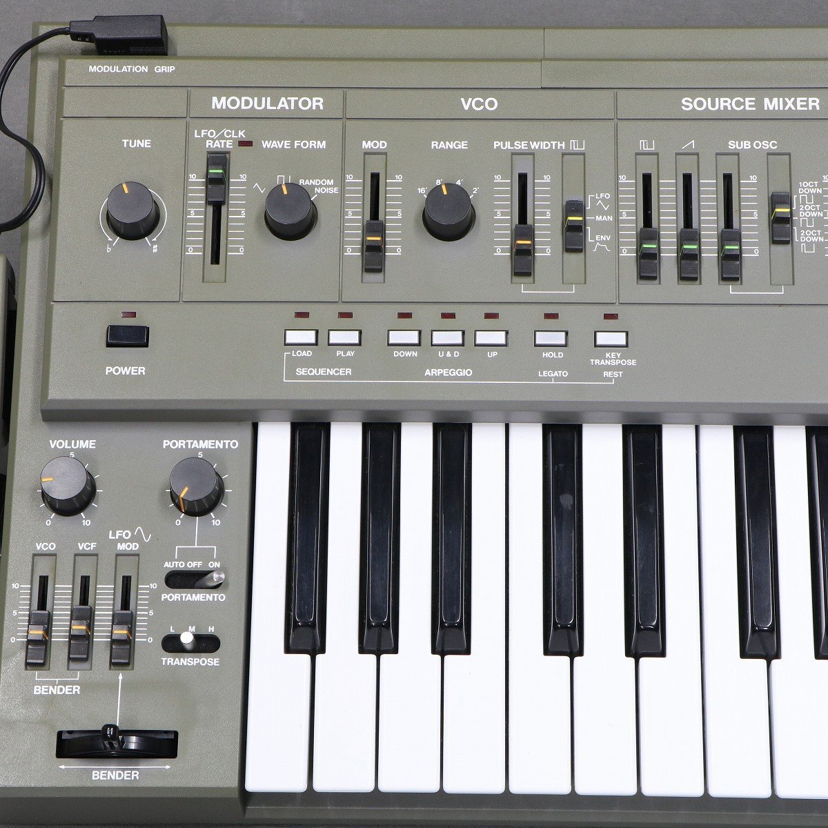Roland SH-101 w/MG-1 【御茶ノ水本店】(ビンテージ/送料無料 Roland SH-101 w/MG-1 【御茶ノ水本店】(ビンテージ/送料無料