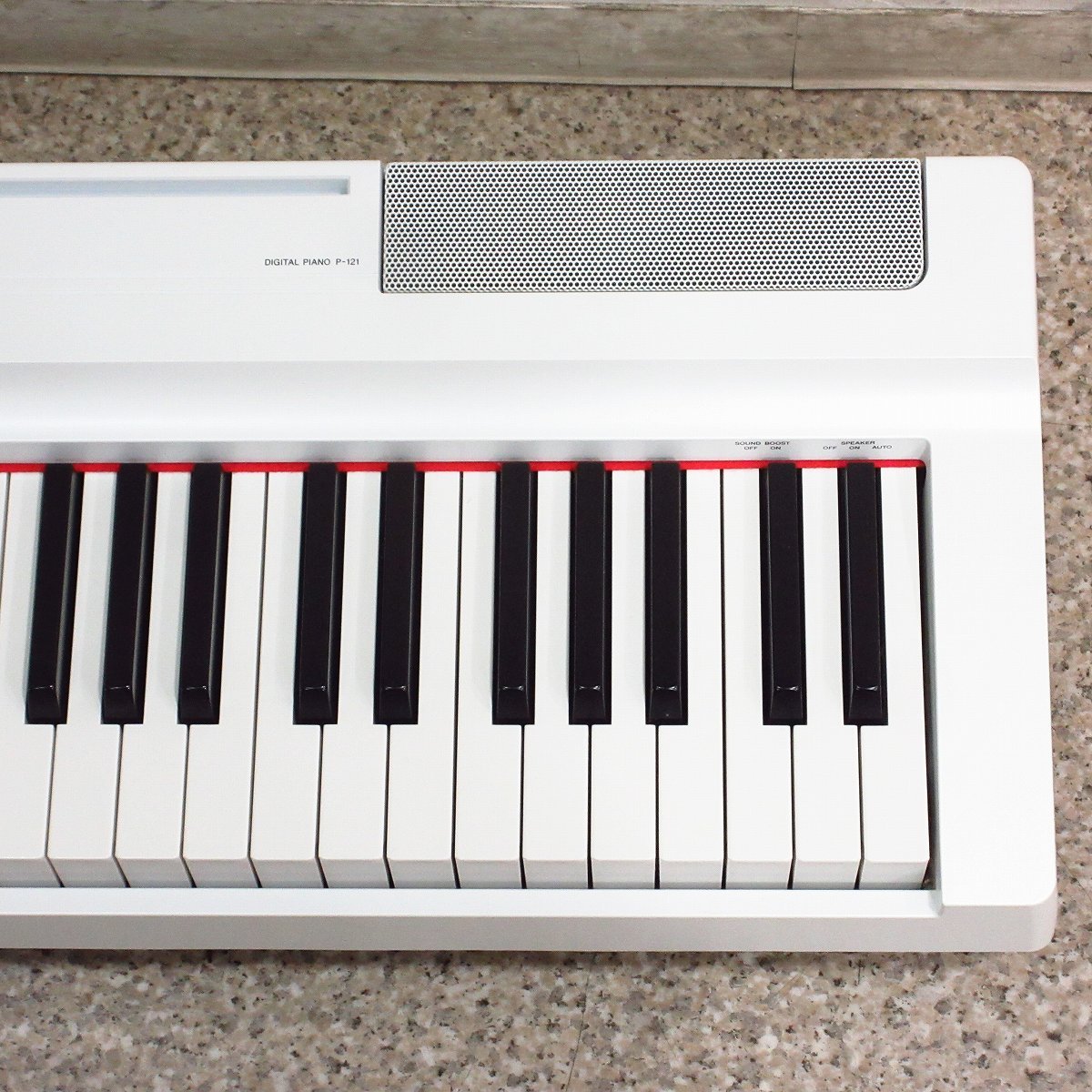 YAMAHA P-121 電子ピアノ73鍵モデル 【横浜店】（中古/送料無料
