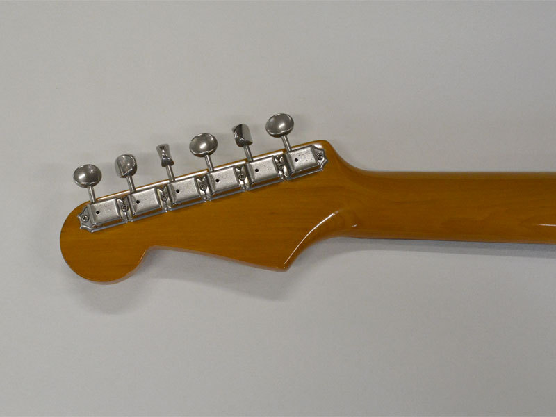 Fender Japan STD-62（ビンテージ）【楽器検索デジマート】