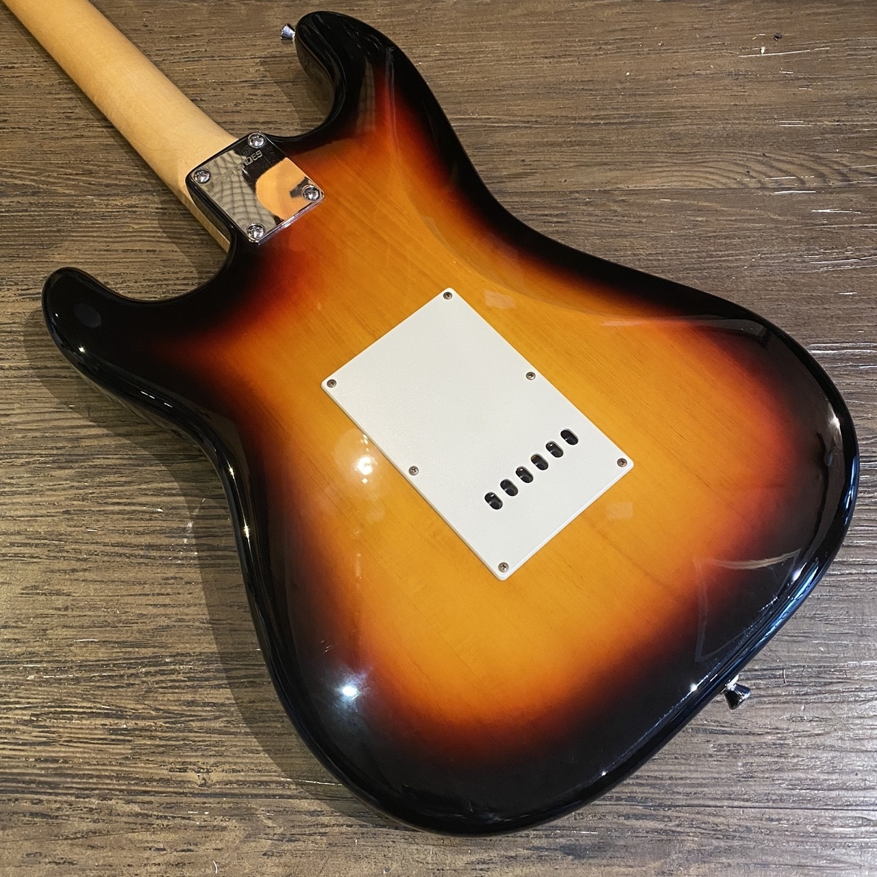 FERNANDES LE-1Z 3S Electric Guitar （中古/送料無料）【楽器検索