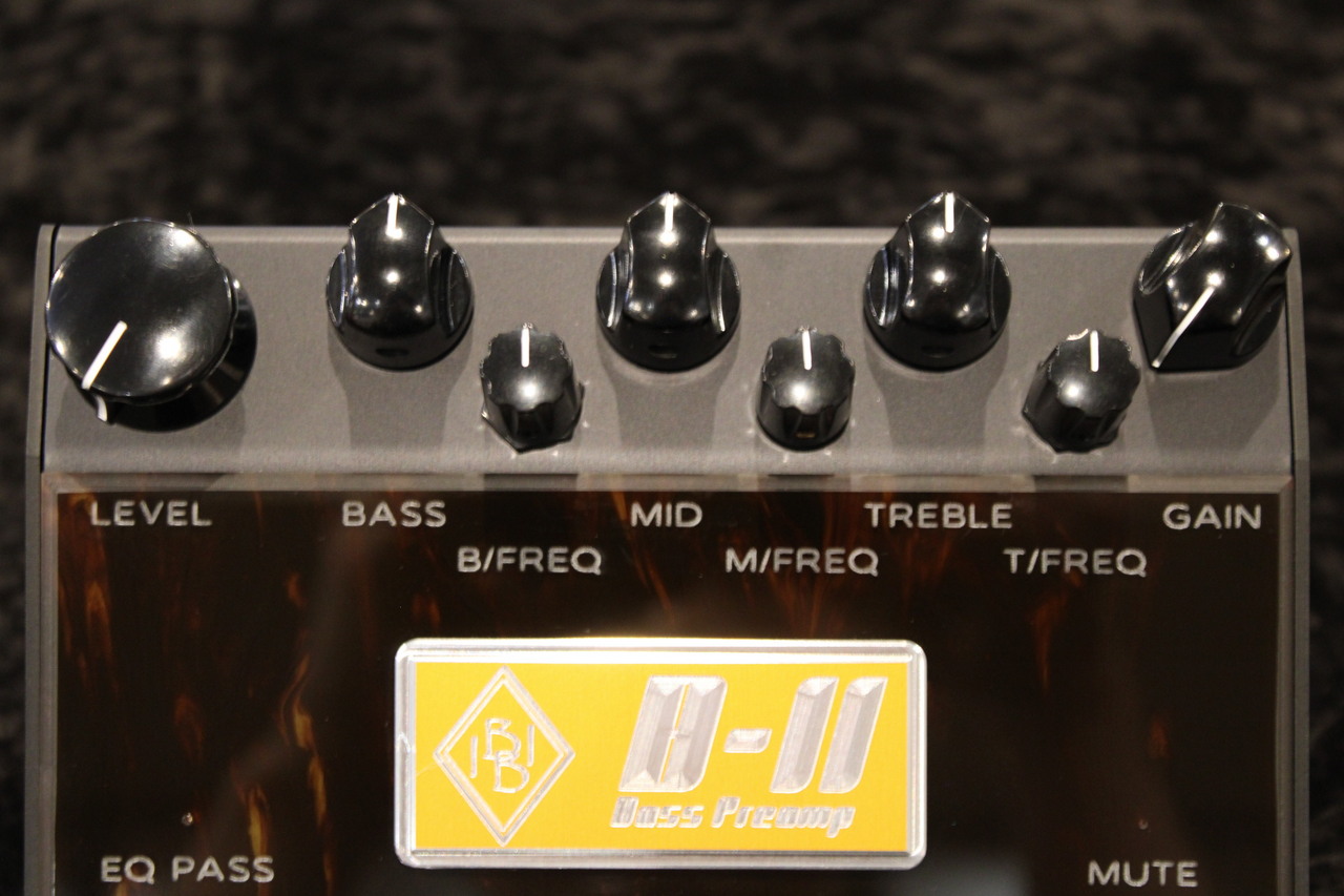 ★ゴールドプレートVer★Inner Bamboo 【B-II】ベースプリアンプ Inner Bamboo Bass Instruments / B-II Bass Preamp ベース用