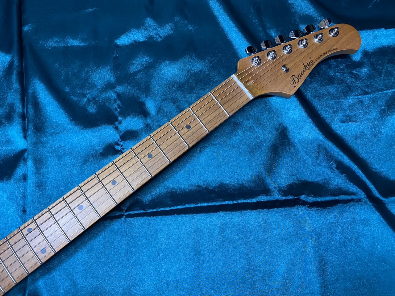 Bacchus BTE-1DX RSM/M OWH（新品）【楽器検索デジマート】