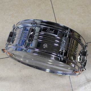 PearlB-4514 Early 80s 14x5 Chrome Over Brass Shell