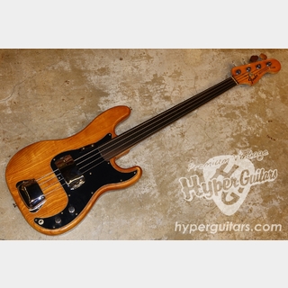 Fender'76 Fretless Precision Bass