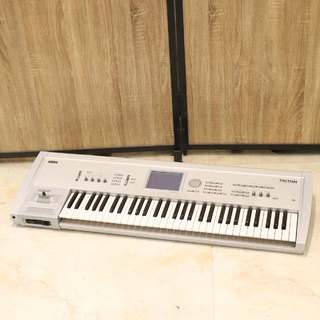 KORG TRITON 61Keys 【梅田店】