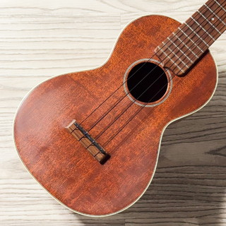 Martin 【歳末セール!】2 Concert UKE 2012【生産完了モデル】【オーバーラッカー】【日本総本店ウクレレ】