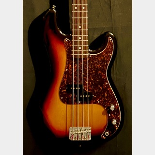 Fender Japan PB 62