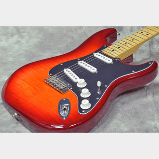 FenderPlayer Series Stratocaster Plus Top Aged Cherry Burst Maple 【福岡パルコ店】